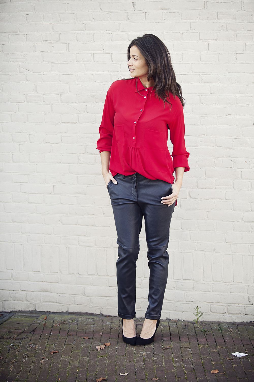 BlogForShops streetstyle look a pop of red, black leather relaxed fit trousers fall winter 2014