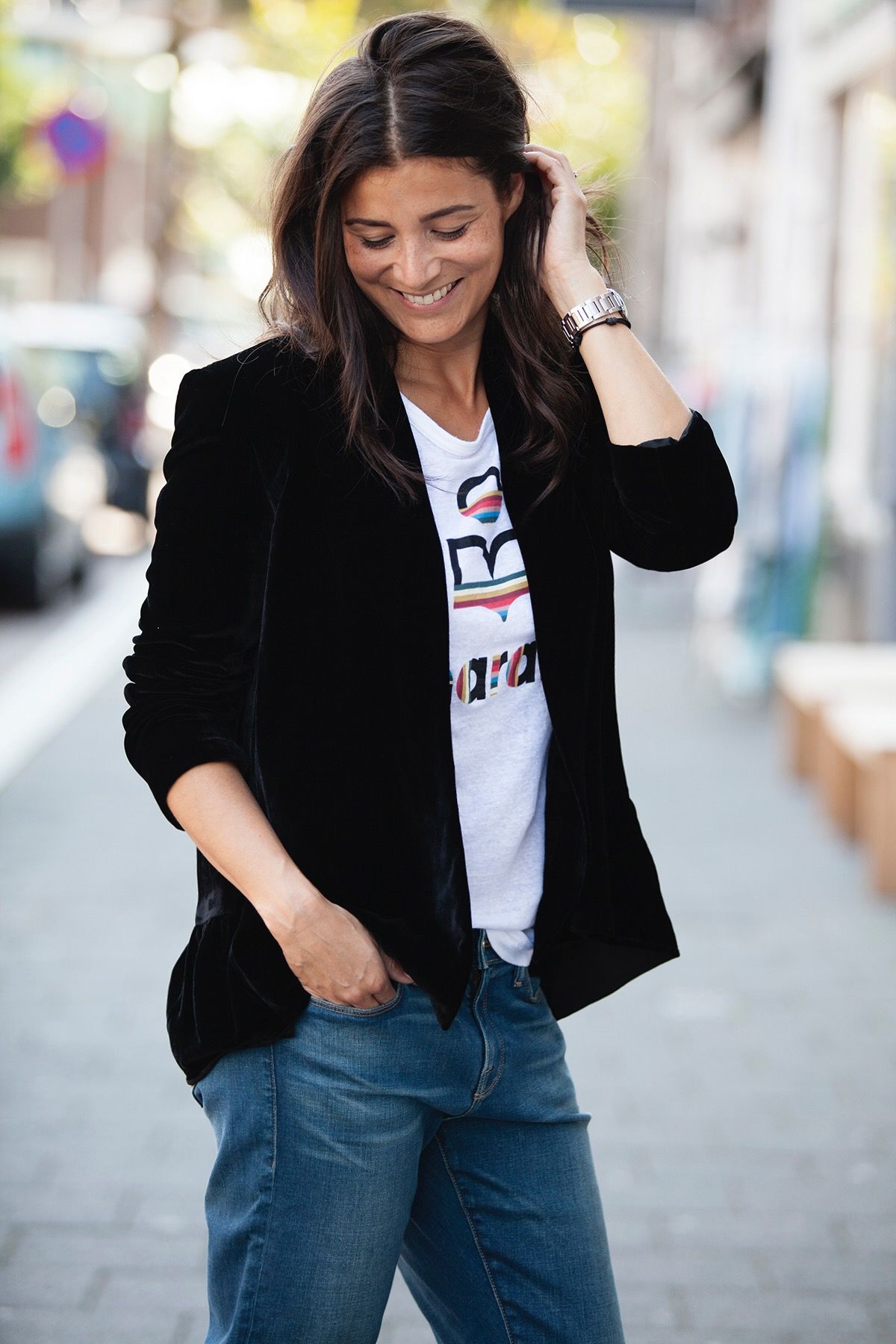 streetstyle fall 2016 masscob black velvet blazer, Isabel Marant linen top, Frame denim BlogForshops for Misses Breda
